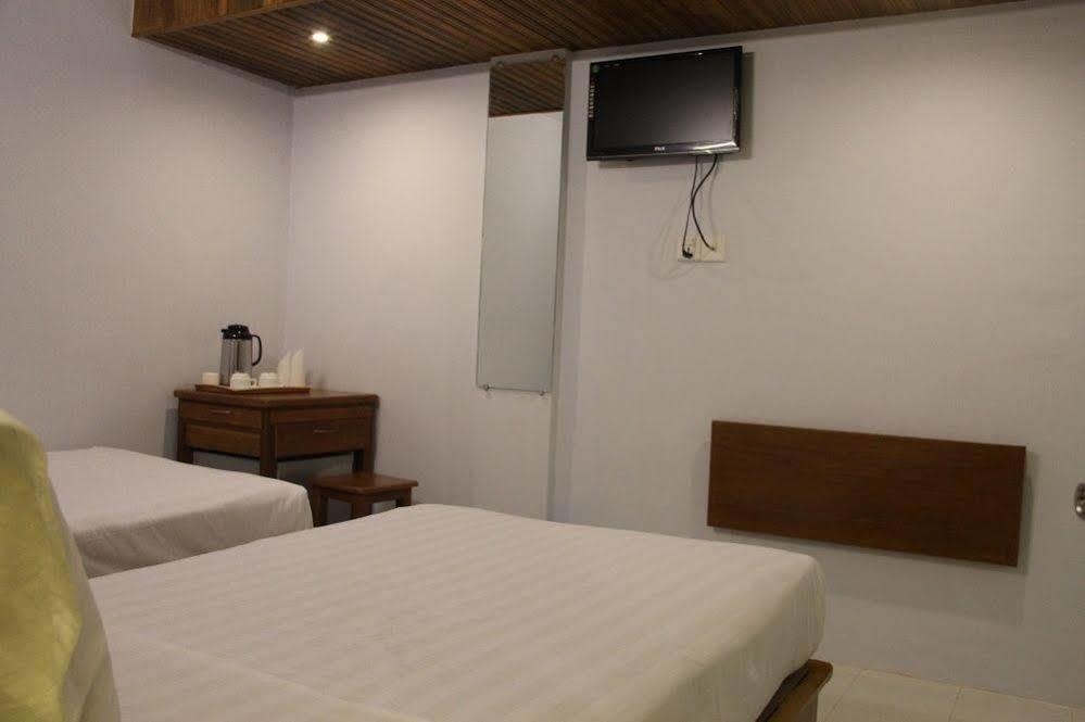 New Yangon Hotel Extérieur photo